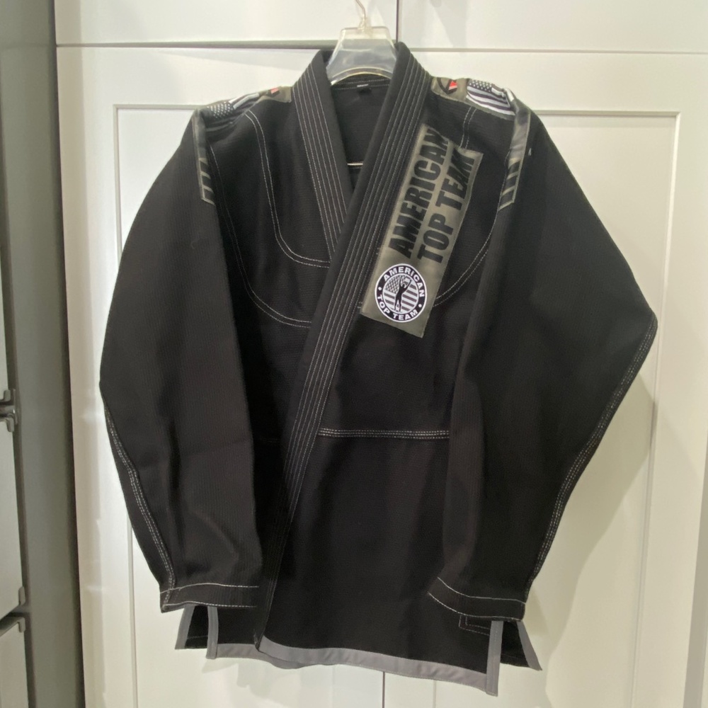 Jiu Jitsu GI - Picture 3 of 7